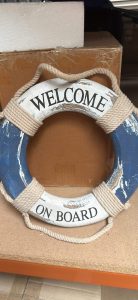 Wooden lifebuoy welcome sign 32 cm.